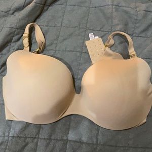 36DD VS